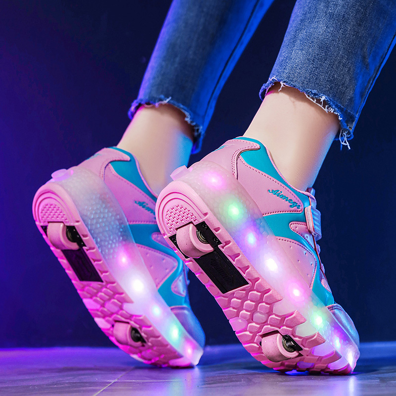 Fashion Luminous Roller Skates - Street Fashion Boy recension och pris