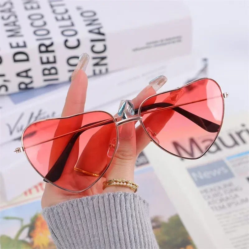 Fashion Heart Shaped Metal Sun - Street Fashion Vintage recension och pris
