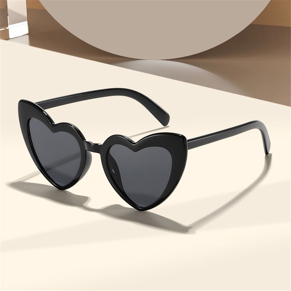 UV Protection Heart-Shaped Sun - Street Fashion Vintage recension och pris