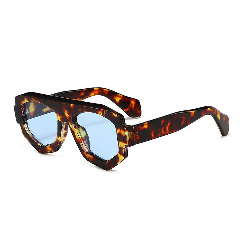 Designer Women Sunglasses Fash - Street Fashion Photography recension och pris